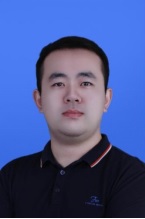 何維雄.jpg 何維雄.jpg
