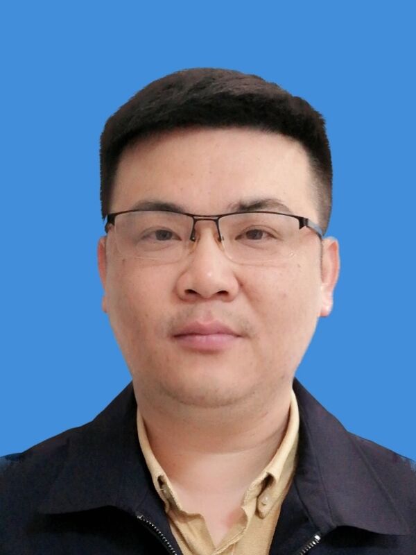 庹前進(jìn).jpg 庹前進(jìn).jpg